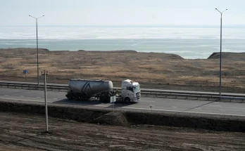 Окупанти випробовують систему сповіщення про дрони на трасі до Криму через радіоефір